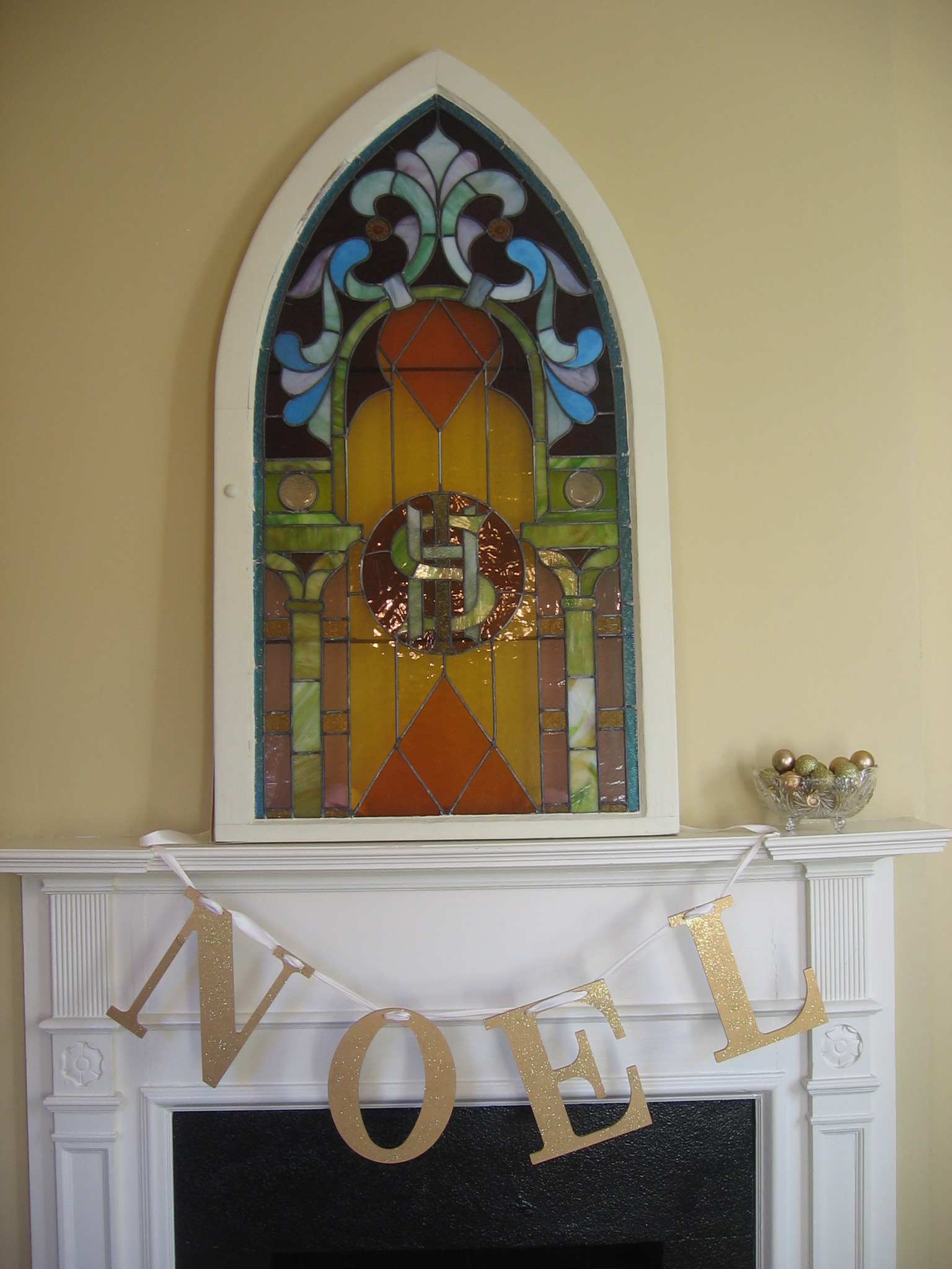Library Mantel 2