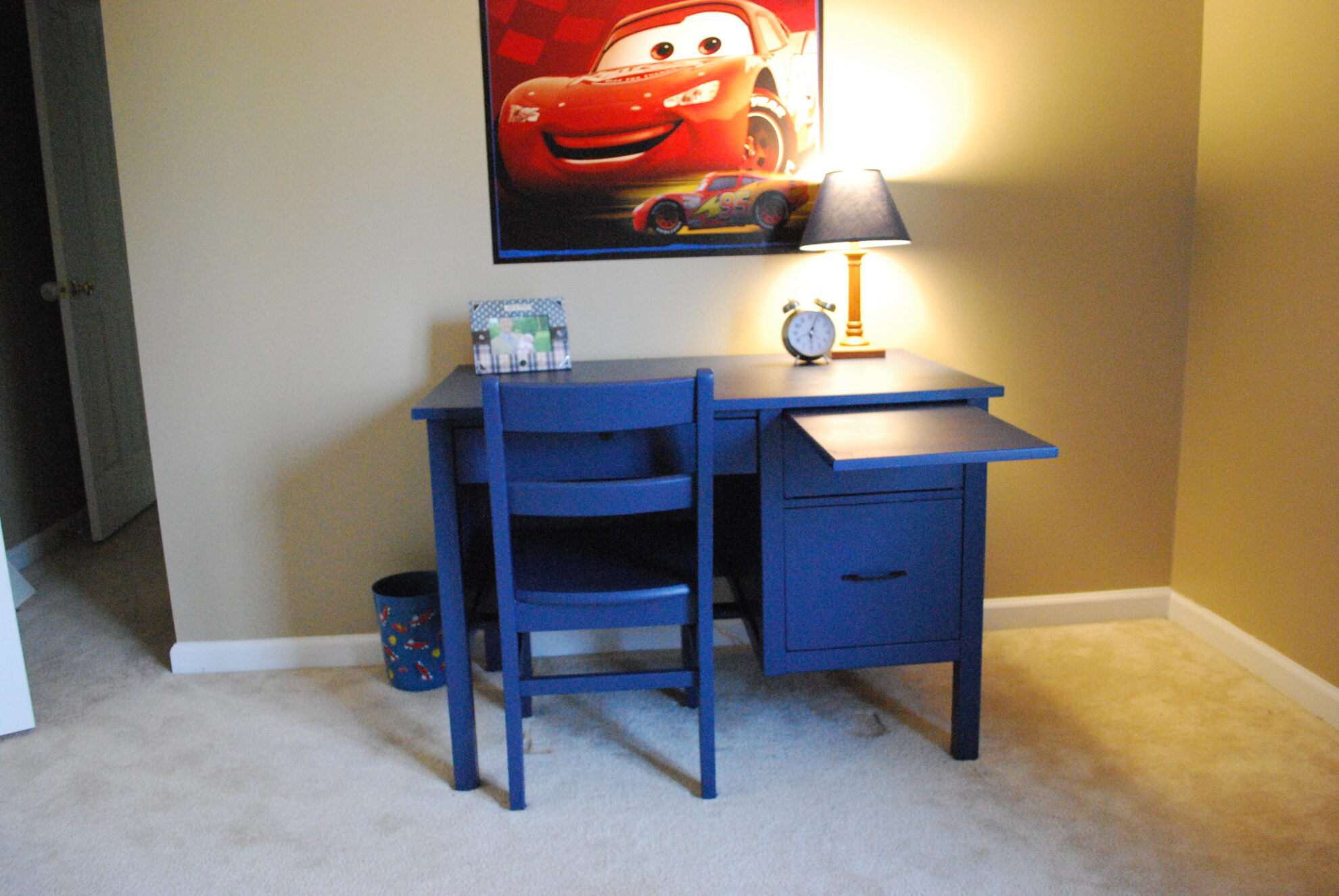 painted desk for boy's room