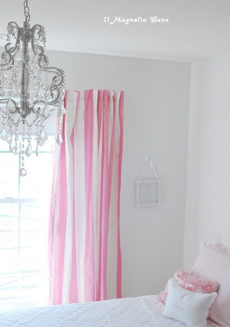pink and white little girl's bedroom