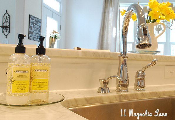 white kitchen with pops of yellow