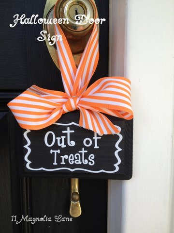 Halloween door sign