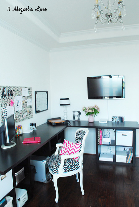 Black, white, and pink home office