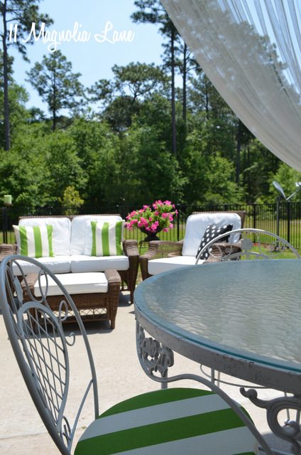DIY spray painted outdoor cushions 