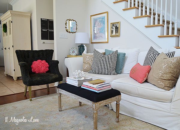 Eclectic and colorful living room | 11 Magnolia Lane
