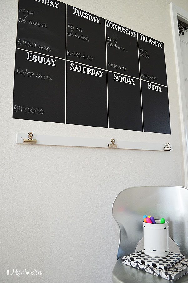 Easy DIY Vinyl Chalkboard Wall Calendar | 11 Magnolia Lane