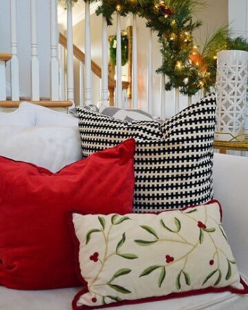 Christmas pillows | 11 Magnolia Lane