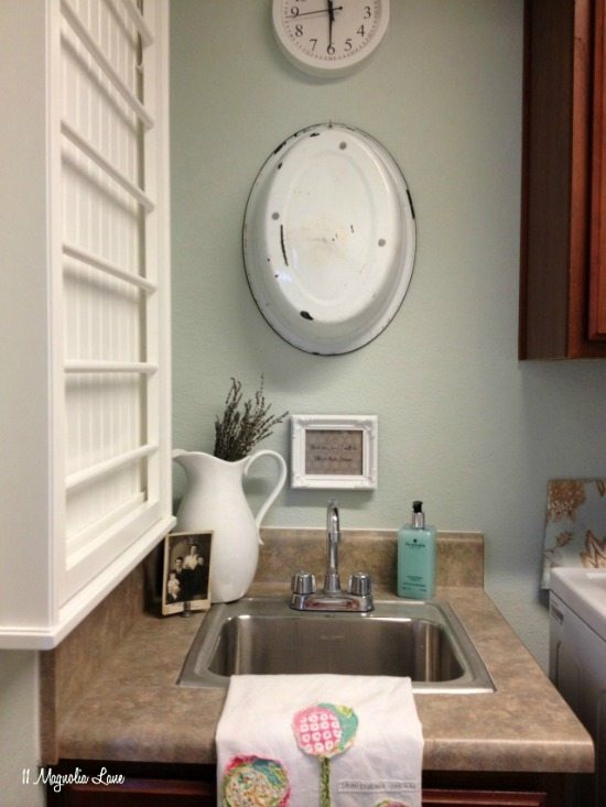 Laundry room with vintage touches (in a rental!) | 11 Magnolia Lane