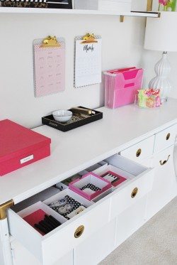 Easy, no-cost drawer organization | 11 Magnolia Lane