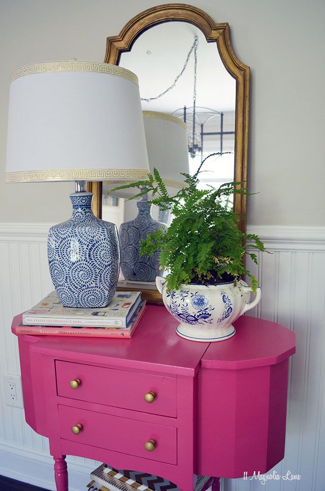 $10 thrift store table gets a pink and gold makeover | 11 Magnolia Lane