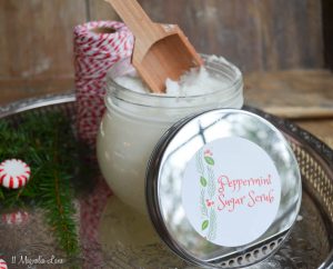 Easy Peppermint Sugar Scrub recipe--perfect for Christmas teacher gifts! | 11 Magnolia Lane