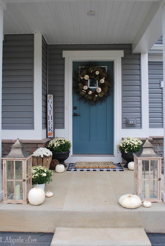 Virginia Craftsman home decorated for Fall