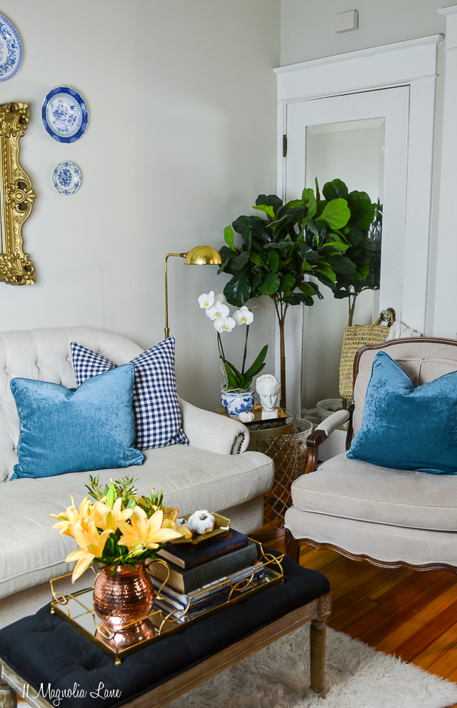 Fall touches from HomeGoods in the living room | 11 Magnolia Lane
