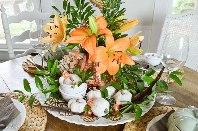 Casual but elegant fall tablescape with copper touches | 11 Magnolia Lane