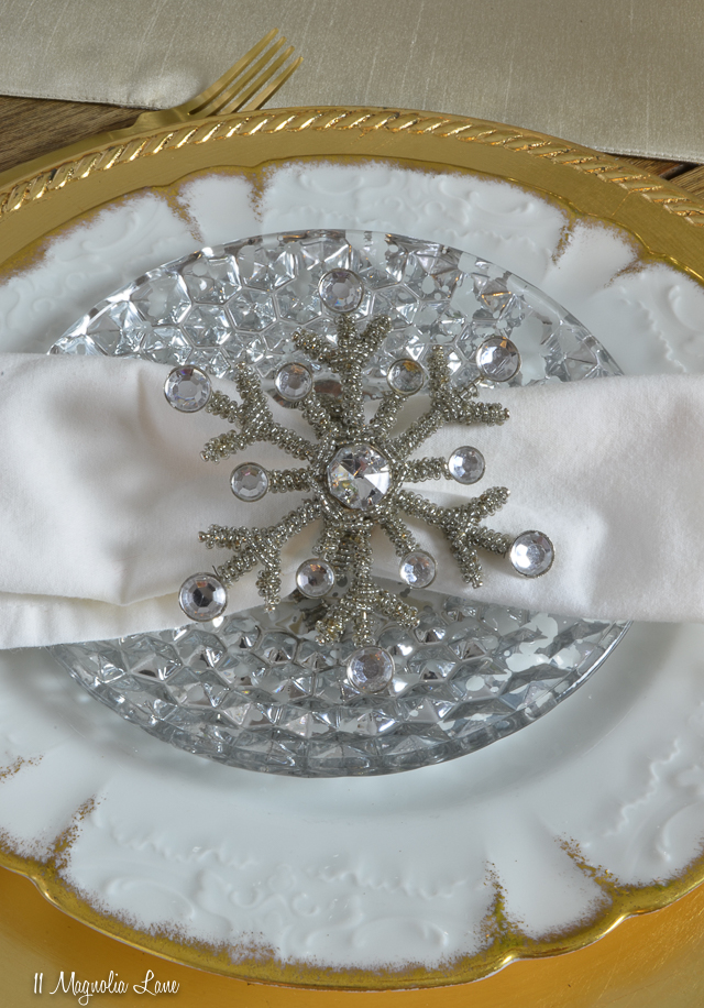 Holiday table decorated in metallic silver and gold; new and vintage | 11 Magnolia Lane