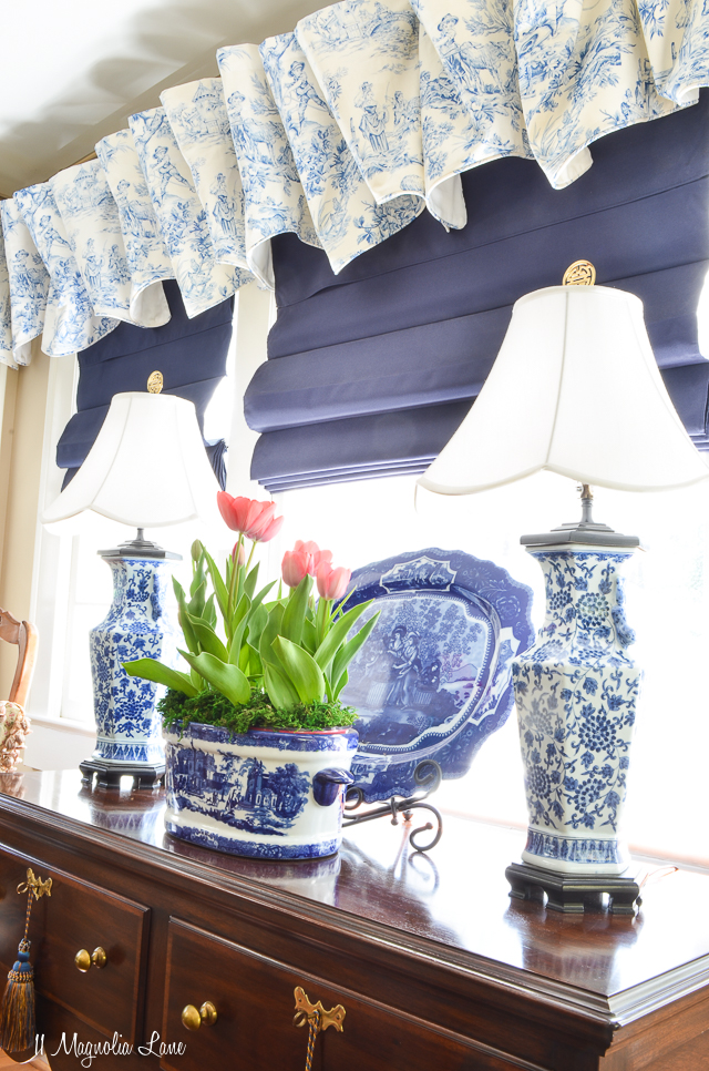 Danielle's traditional Southern spring home tour | 11 Magnolia Lane