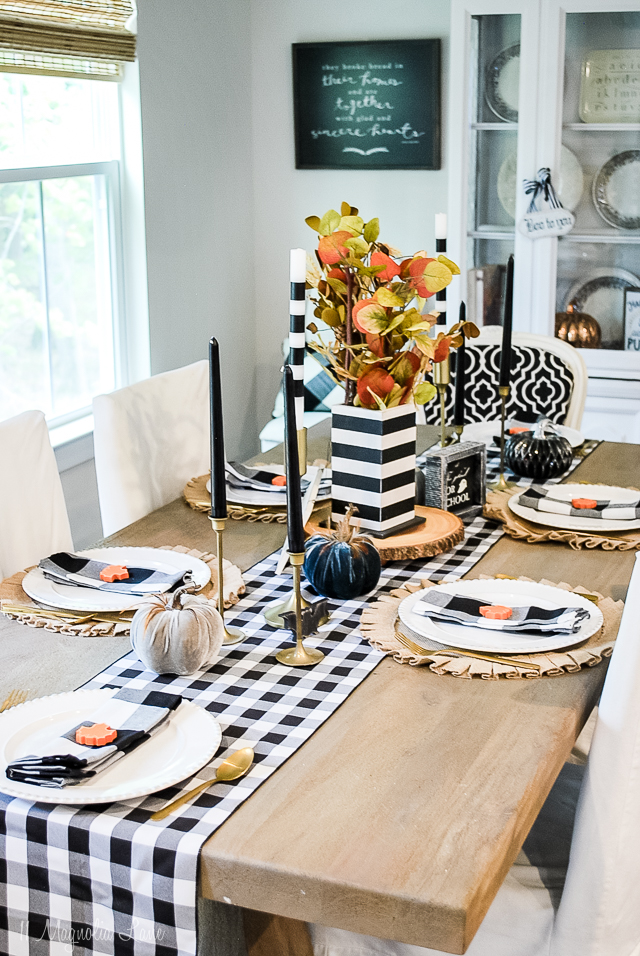 A {Not Scary} Halloween Tablescape