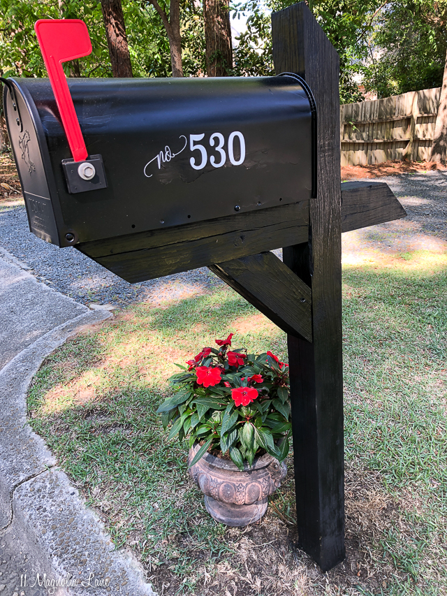 How to make your mailbox look brand new | 11 Magnolia Lane