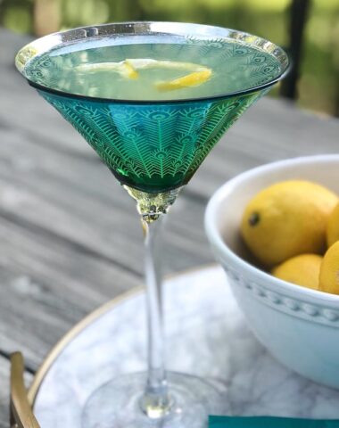The very best lemon martini summer cocktail recipe