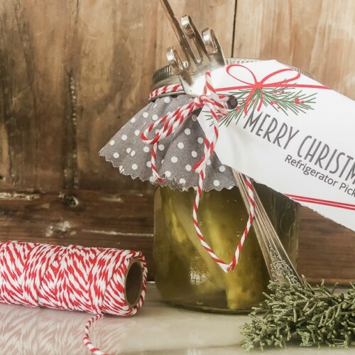 Easy Holiday Gift DIY Pickle Forks With Printable Tags